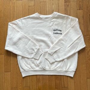 Hollister Crewneck